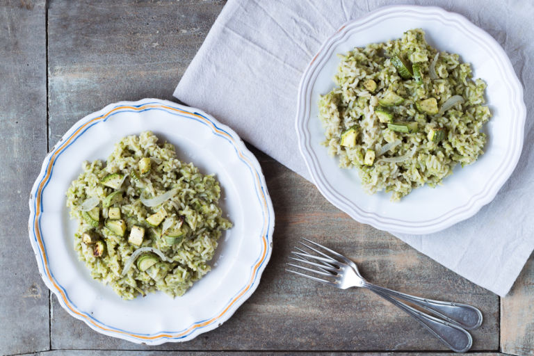 Riso integrale con crema di zucchine e basilico_Posate Spaiate