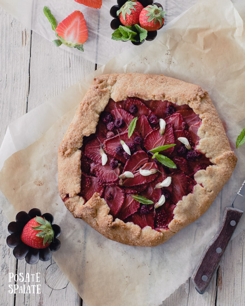 crostata di frutta fresca_Posate Spaiate